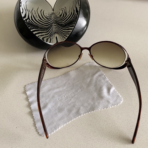 Roberto Cavalli Sunglasses with original case - Picture 5 of 11